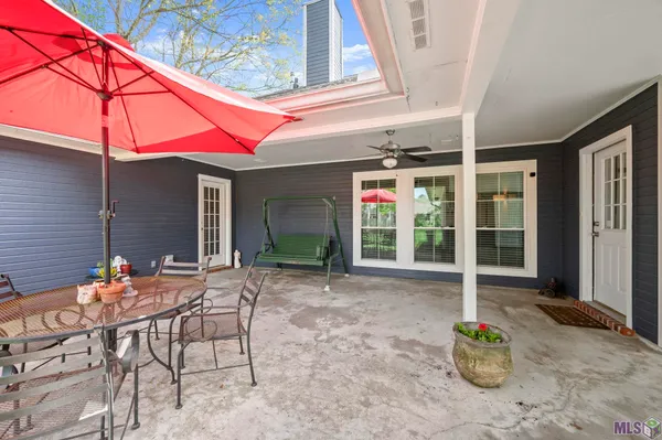 $335,000 | 7875 Parham Avenue, Denham Springs, LA 70706