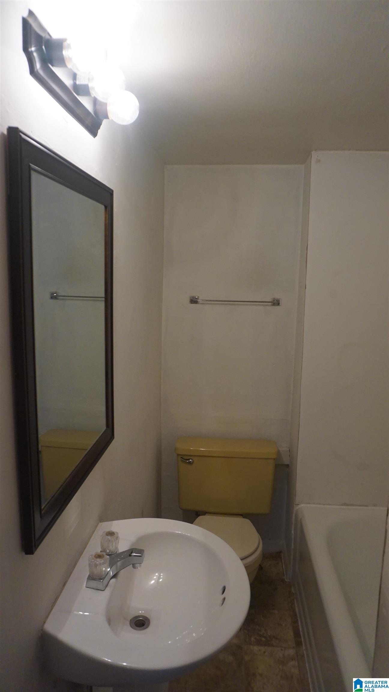 642 South Parkell Avenue Bessemer, AL 35023 - Photo 38 of 39