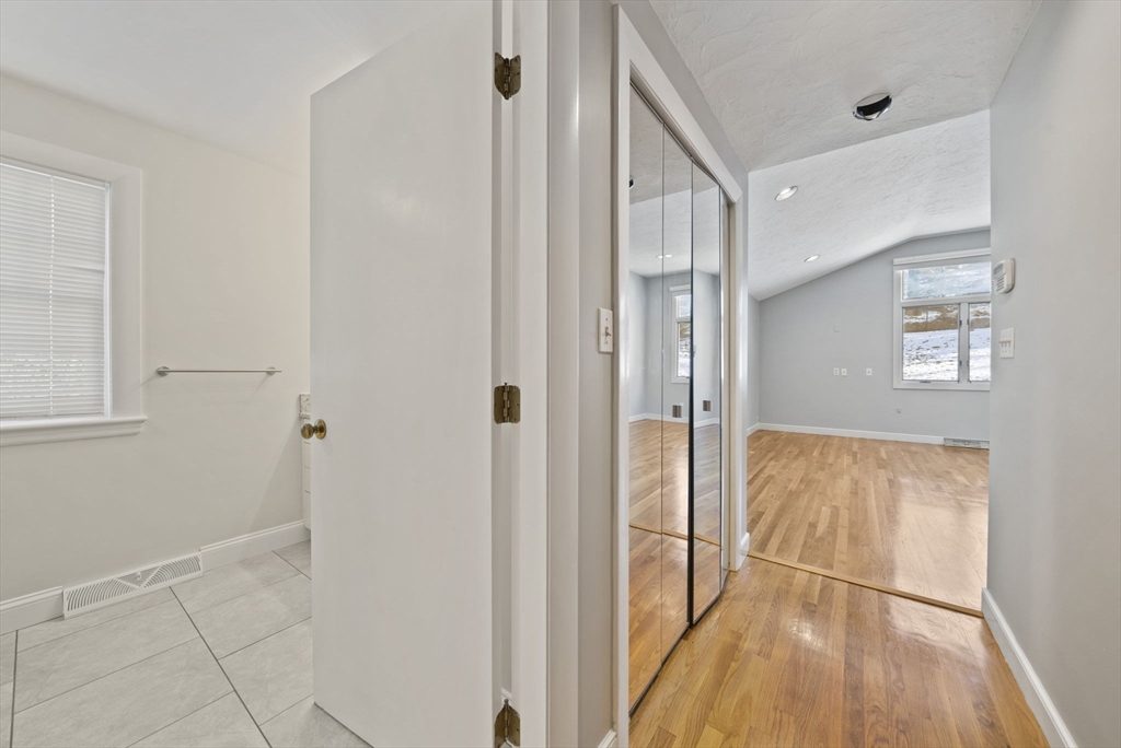 55 Evelyn Road, Unit 55 Needham, MA 02494 - Photo 17 of 33