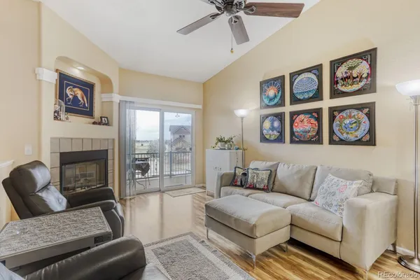 $329,000 | 2201 Calais Drive, Unit 6I, Longmont, CO 80504