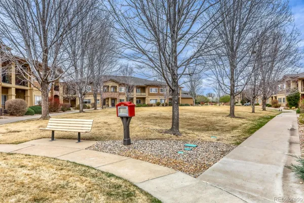 $329,000 | 2201 Calais Drive, Unit 6I, Longmont, CO 80504