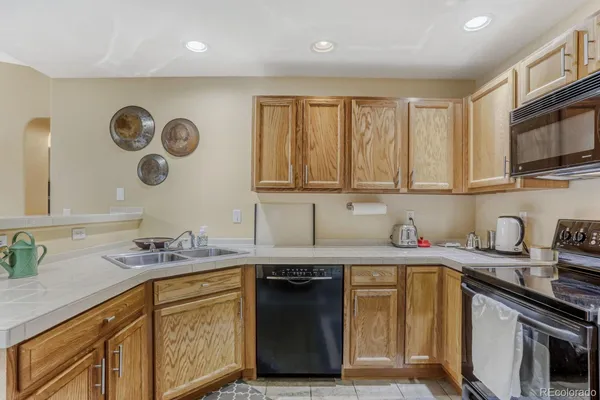 $329,000 | 2201 Calais Drive, Unit 6I, Longmont, CO 80504