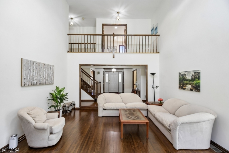 34 Knollcroft Road Bernards, NJ 07920 - Photo 10 of 34 a living room with furniture and a window