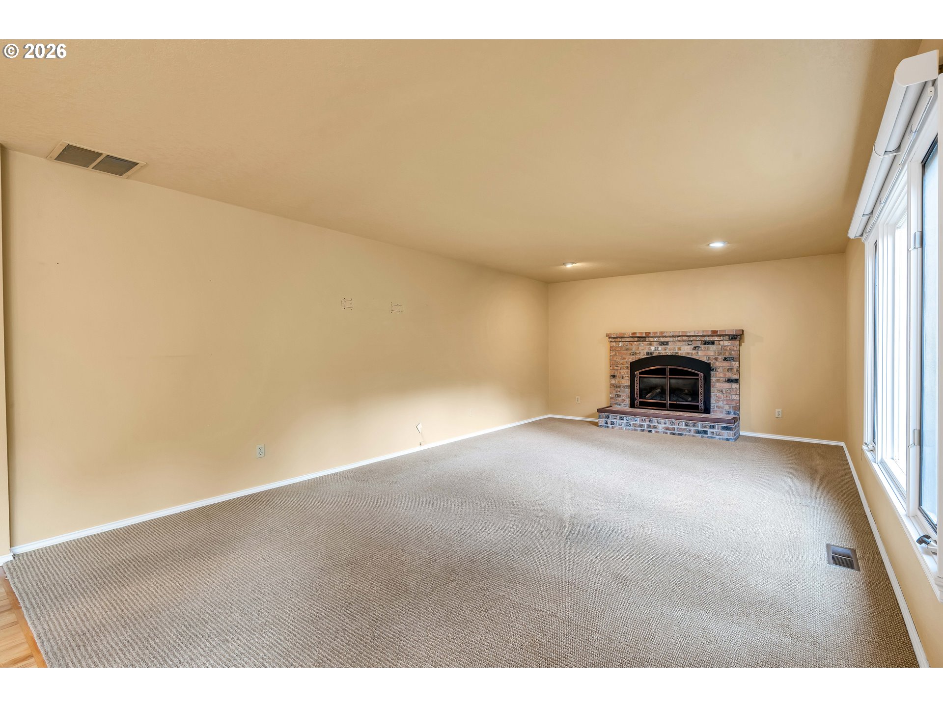 7061 Southwest Windemere Loop Portland, OR 97225 - Photo 14 of 46 Gallery Image 14
