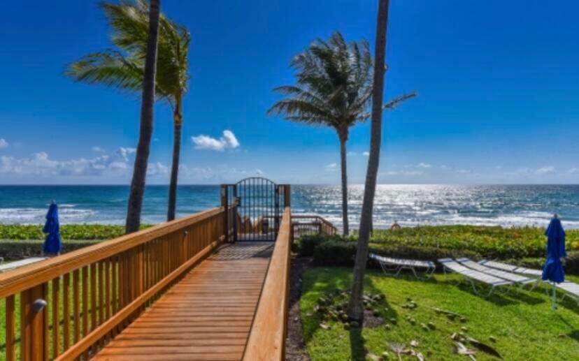 3400 South Ocean Boulevard, Unit 4A Highland Beach, FL 33487 - Photo 8 of 47 Gated Beach