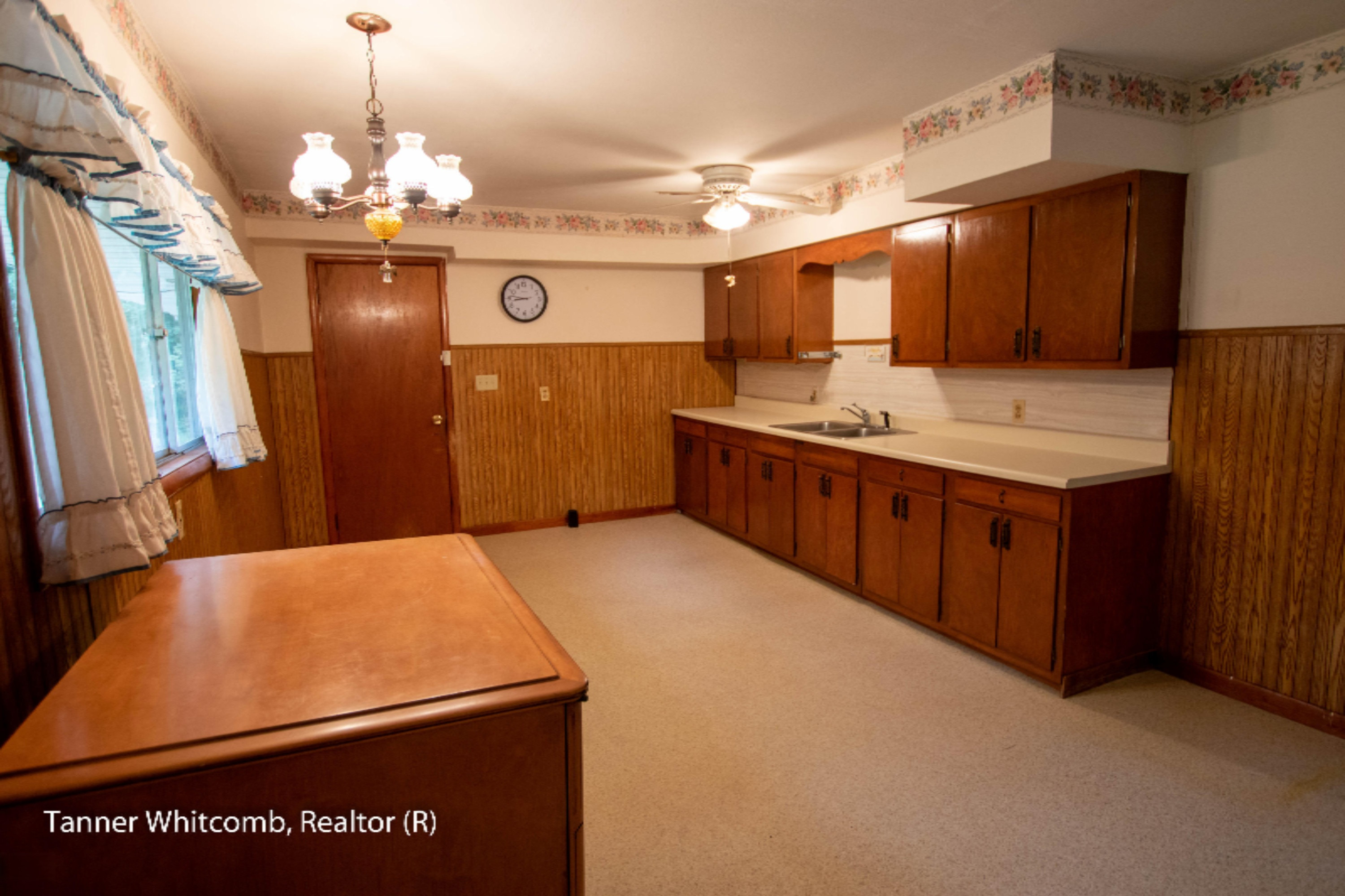 1035 East Kent Road Greenville, MI 48838 - Photo 5 of 24 1035 E. Kent Rd Greenville, August 23, 2