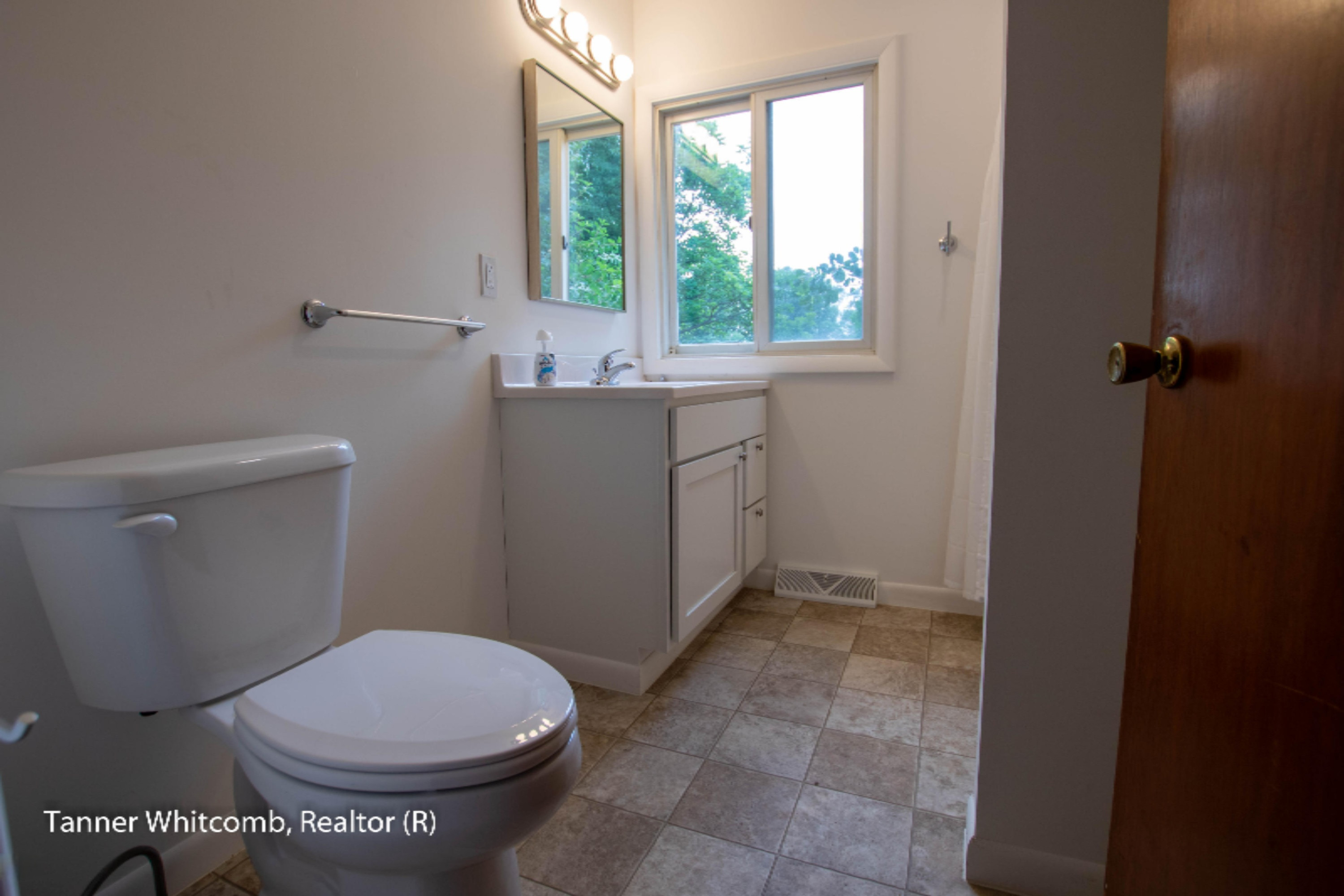 1035 East Kent Road Greenville, MI 48838 - Photo 8 of 24 1035 E. Kent Rd Greenville, August 23, 2