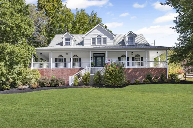 $1,200,000 | 8756 Poplar Creek Road, Nashville, TN 37221