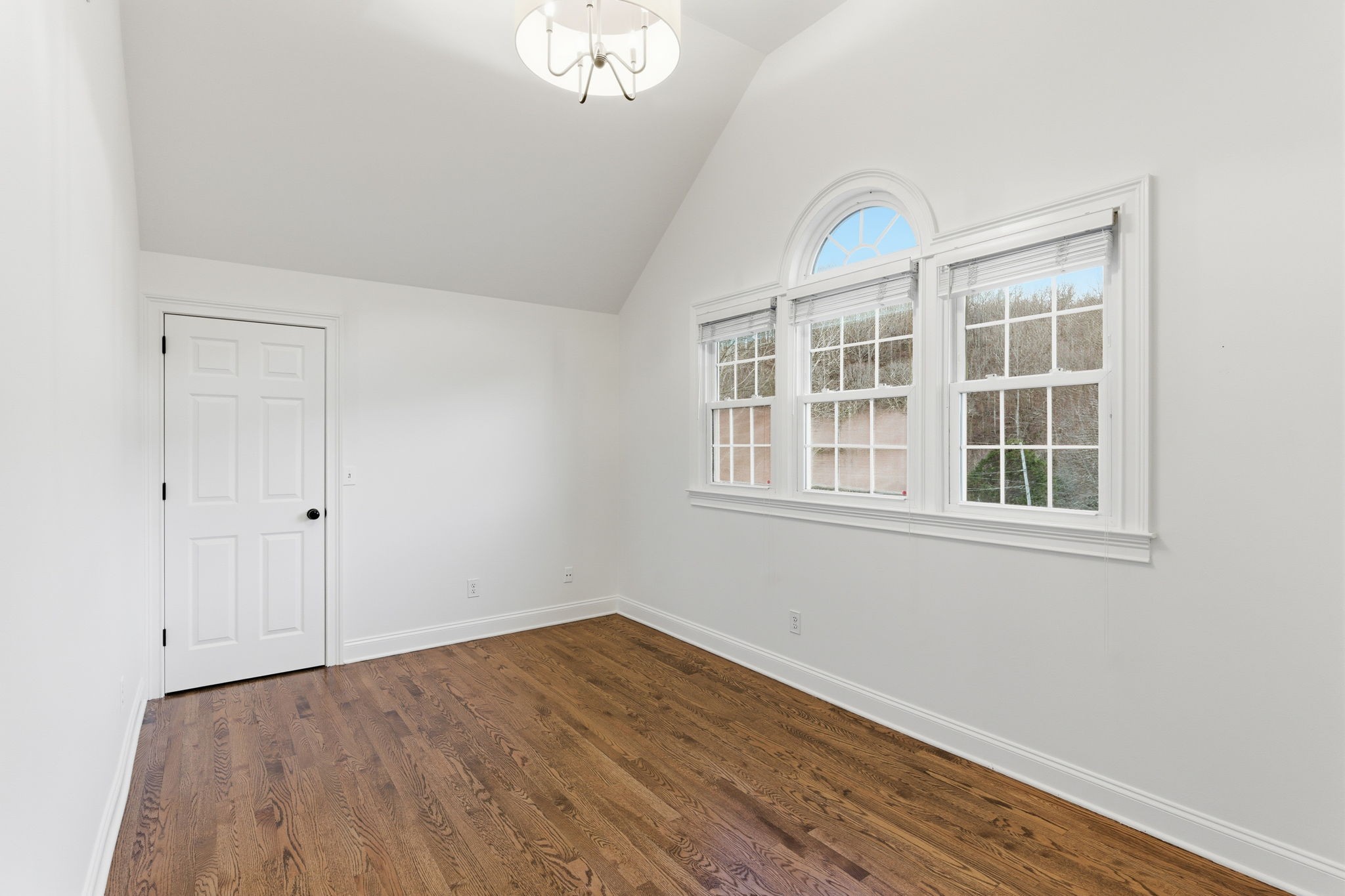 8756 Poplar Creek Road Nashville, TN 37221 - Photo 28 of 55