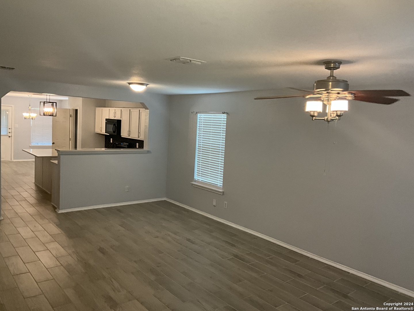 7806 Ruidoso Chase Selma, TX 78154 - Photo 4 of 33