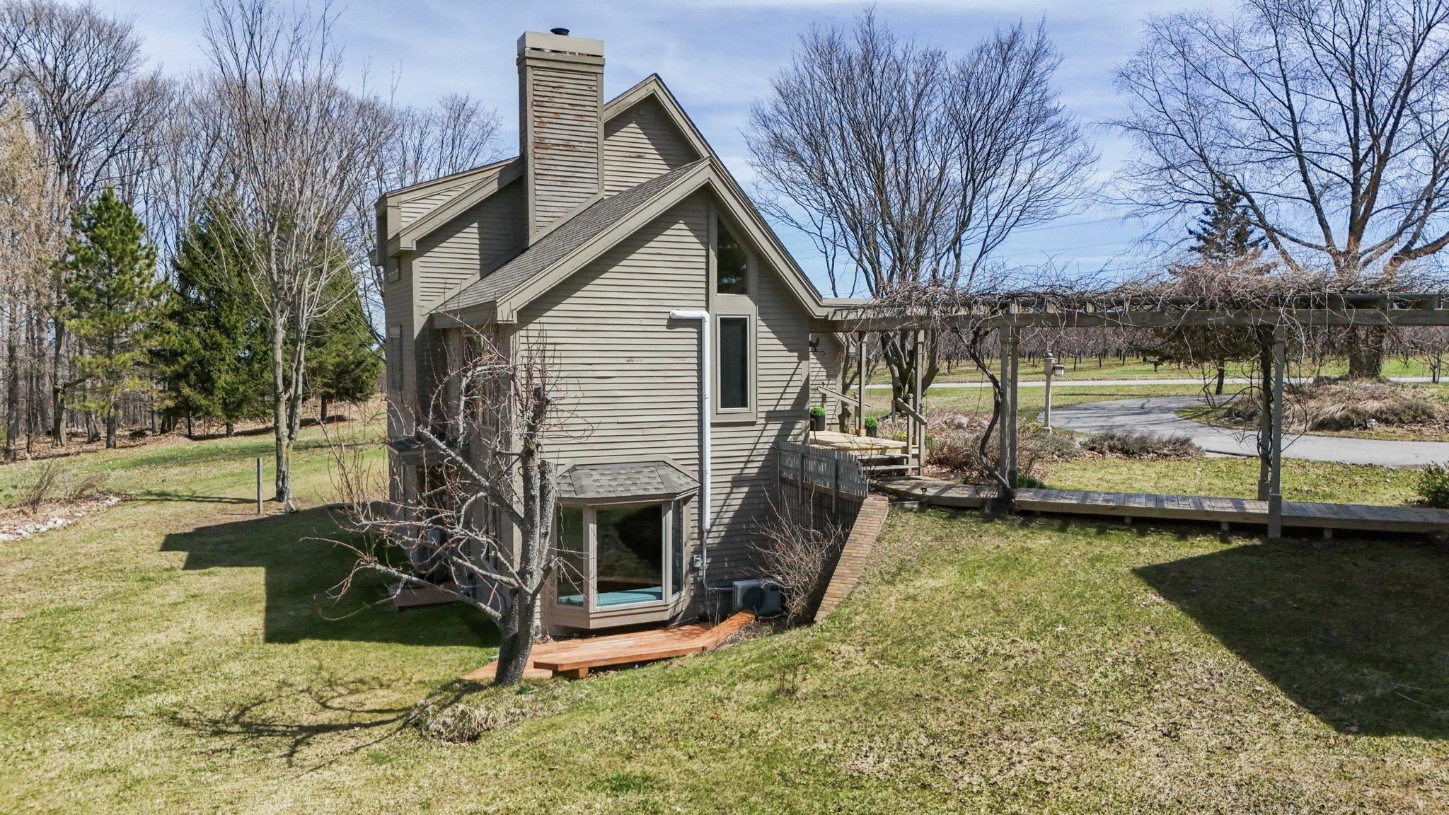 470 South Donnybrook Road Suttons Bay, MI 49682 - Photo 38 of 64