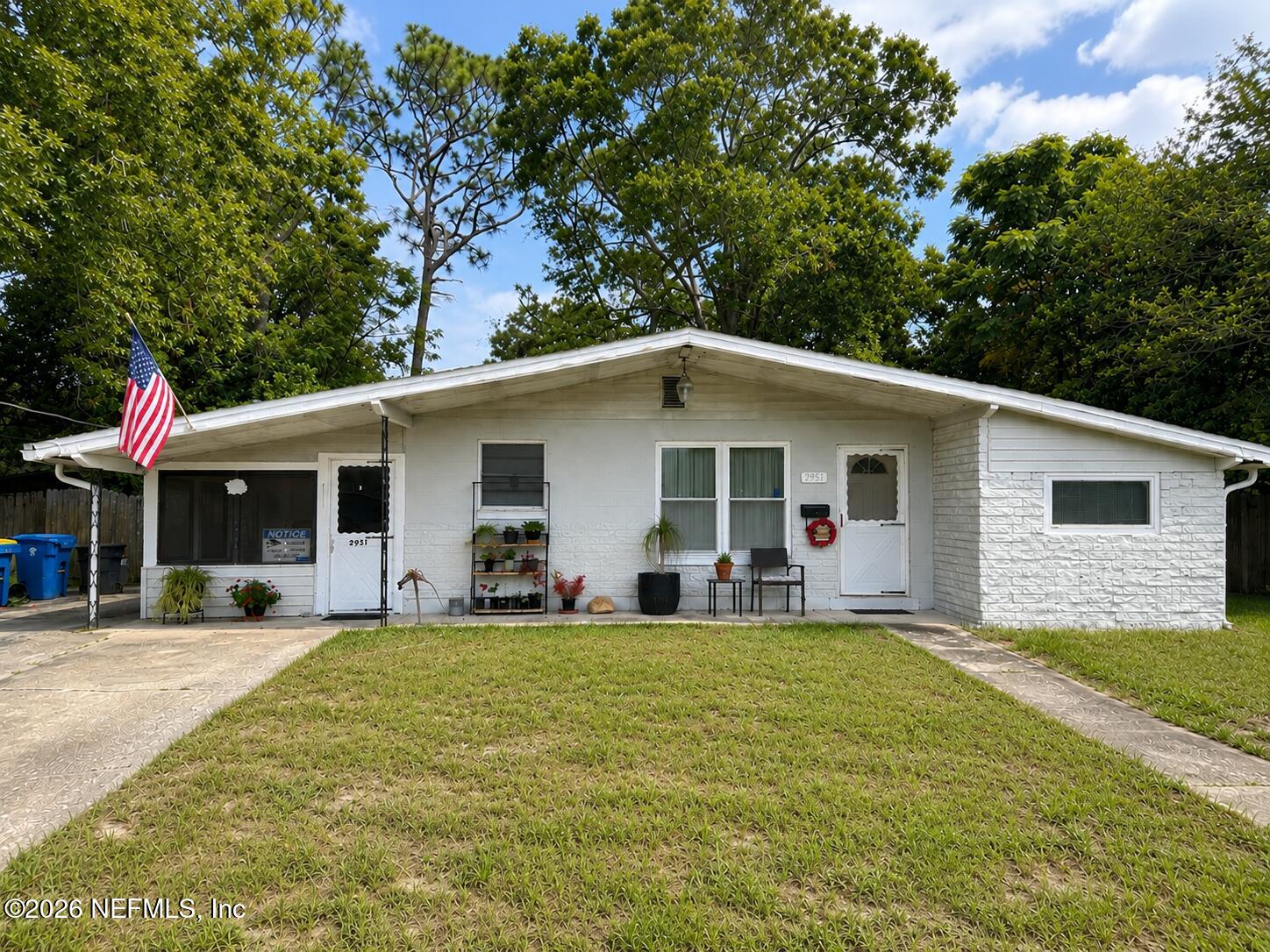 2951 Sandhurst Road East Jacksonville, FL 32277 - Photo 2 of 18 Front of Home