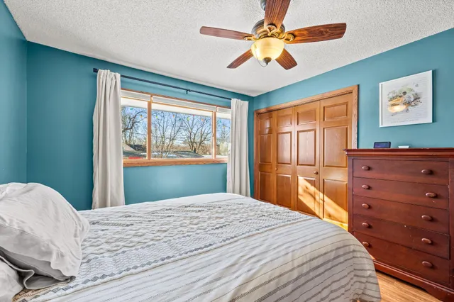 $338,500 | 217 Carter Street Northeast, Watertown, MN 55388