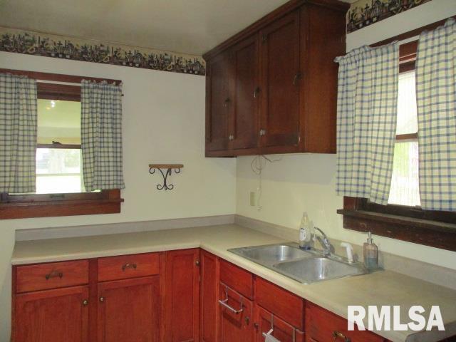 314 South Prairie Street Lacon, IL 61540 - Photo 3 of 19 Gallery Image 3