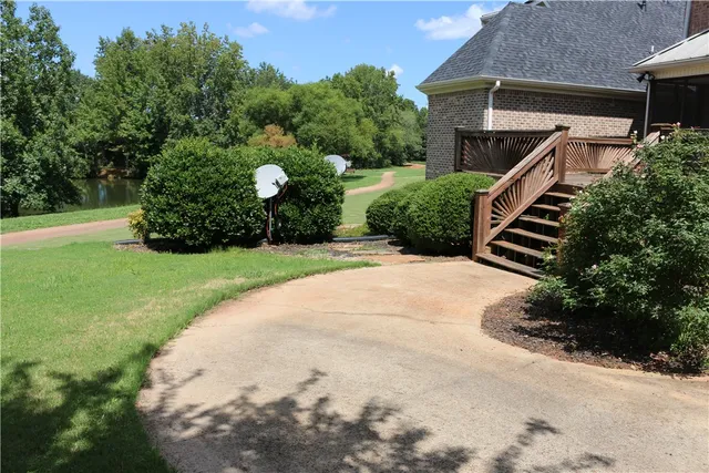 $4,750 | 19 Ruby Lake Lane, Simpsonville, SC 29681