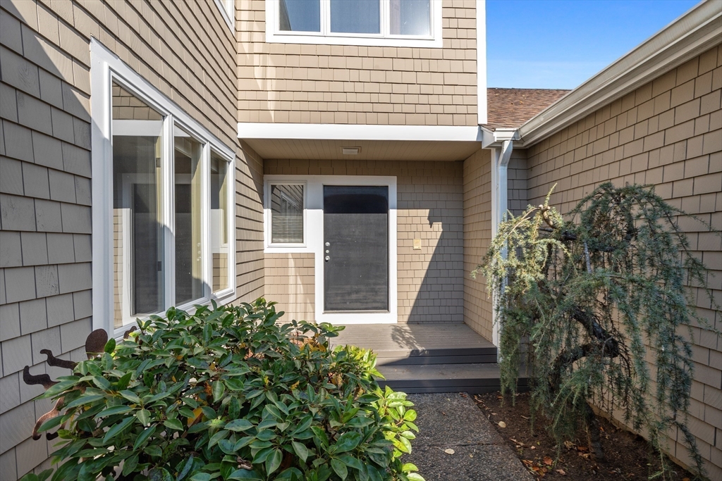 413 Dedham Street, Unit C Newton, MA 02459 - Photo 19 of 24