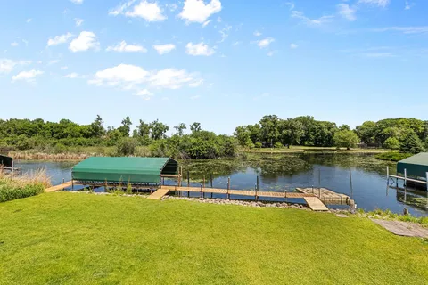 $1,099,999 | 4540 Enchanted Point, Mound, MN 55364