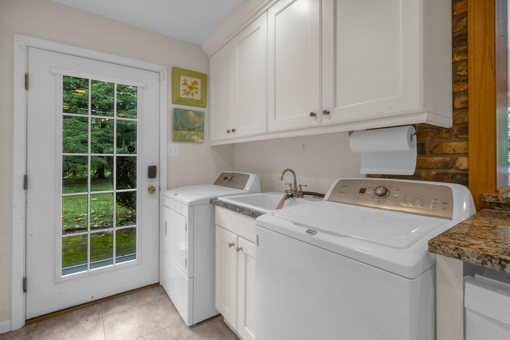 2308 North Sunset Road Palatine, IL 60074 - Photo 20 of 40 Gallery Image 20