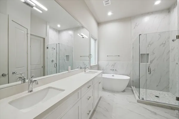 $339,990 | 5221 Hillman Street, Unit B, Houston, TX 77023