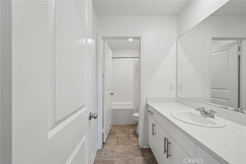 25695 Hallmark Circle Homeland, CA 92548 - Photo 17 of 38