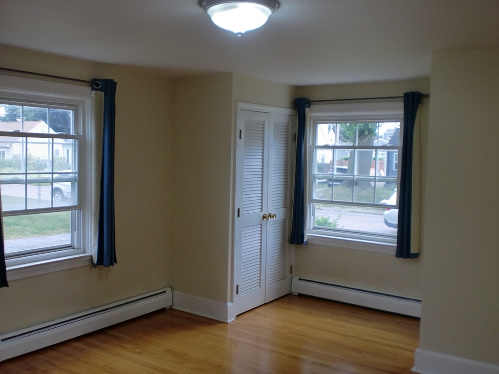 86 Rice Street Pawtucket, RI 02861 - Photo 17 of 24 Gallery Image 17