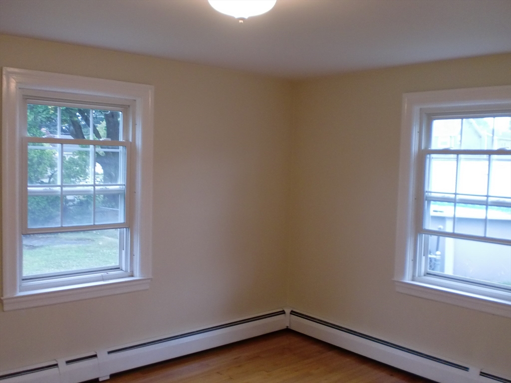 86 Rice Street Pawtucket, RI 02861 - Photo 19 of 24 Gallery Image 19