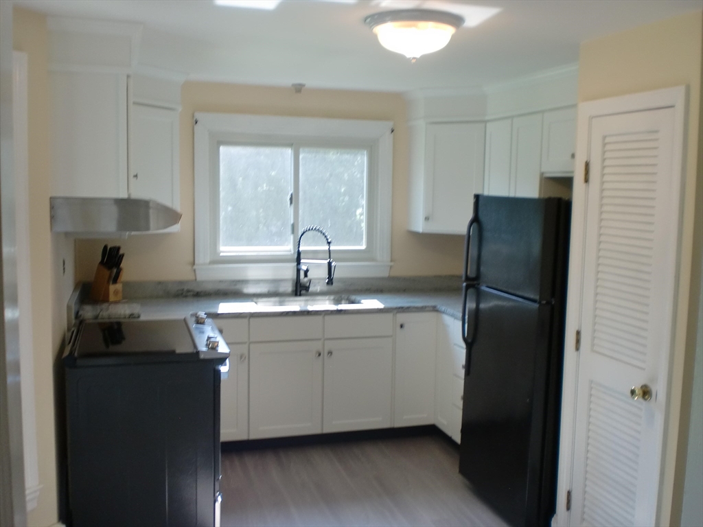 86 Rice Street Pawtucket, RI 02861 - Photo 23 of 24 Gallery Image 23
