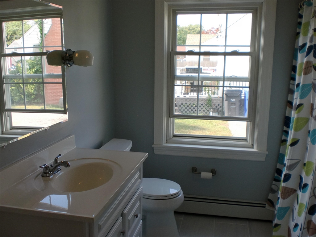 86 Rice Street Pawtucket, RI 02861 - Photo 8 of 24 Gallery Image 8