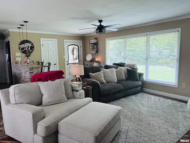 $489,000 | 1292 County Road 700 East, Carmi, IL 62821