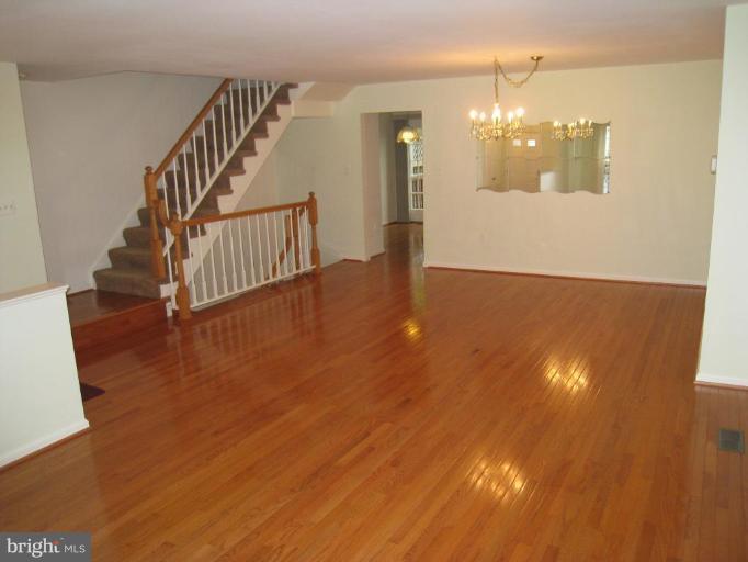 7210 Hidden Ridge Court Springfield, VA 22152 - Photo 22 of 22 Living Room #3