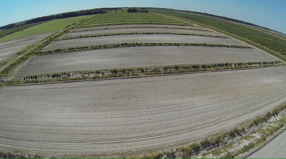 595 North Header Canal Road Fort Pierce, FL 34945 - Photo 2 of 36