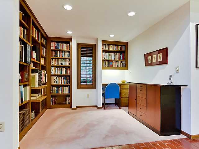 16358 Woodson View Road Poway, CA 92064 - Photo 12 of 25