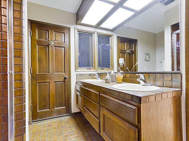 16358 Woodson View Road Poway, CA 92064 - Photo 8 of 25