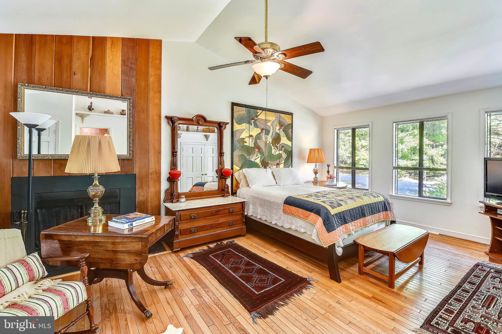 10733 Cross School Road Reston, VA 20191 - Photo 14 of 35 Vaulted ceilings, wood burning FP, tons of light!