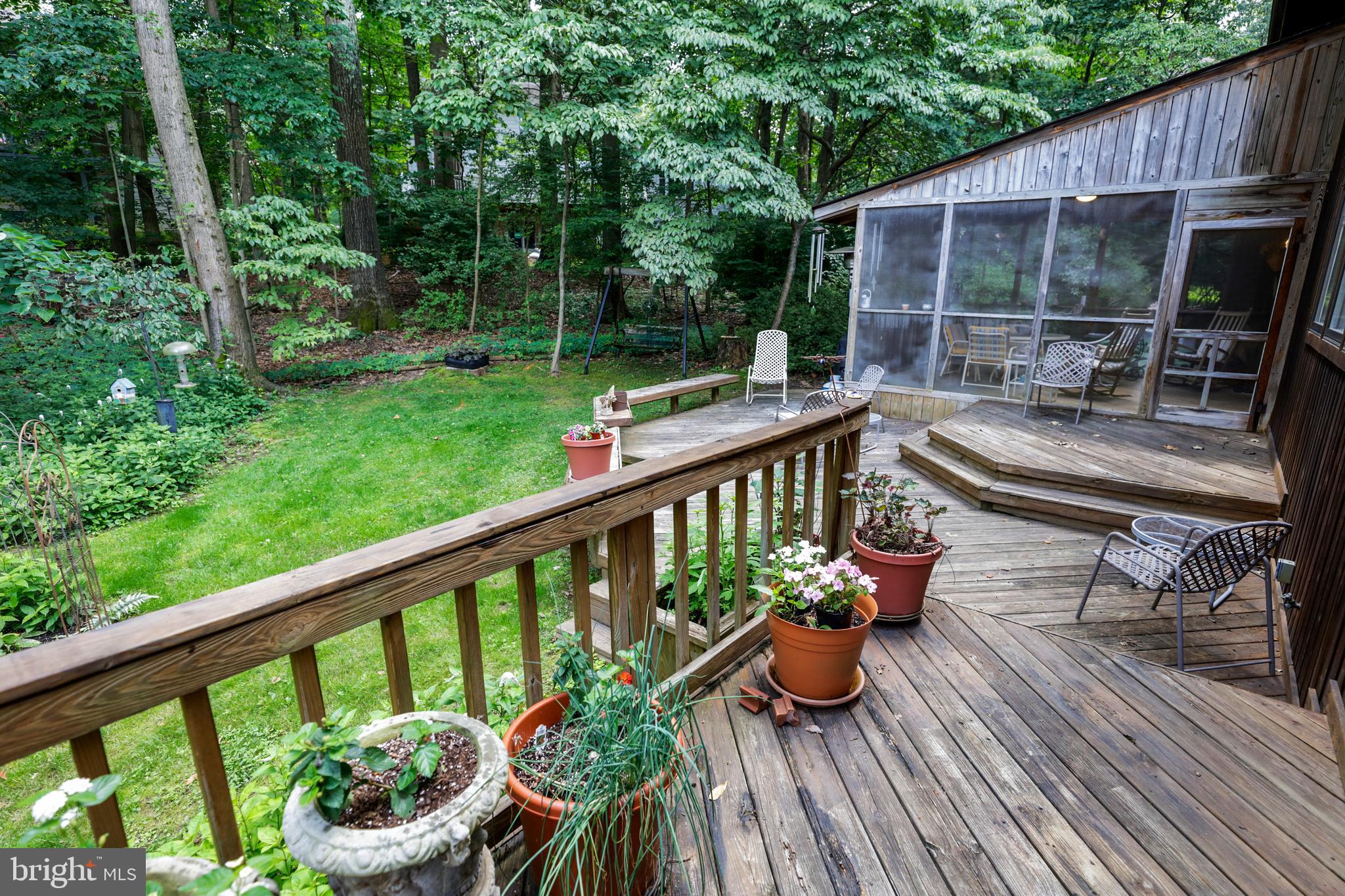 10733 Cross School Road Reston, VA 20191 - Photo 26 of 35 Deck spans with width of the home!