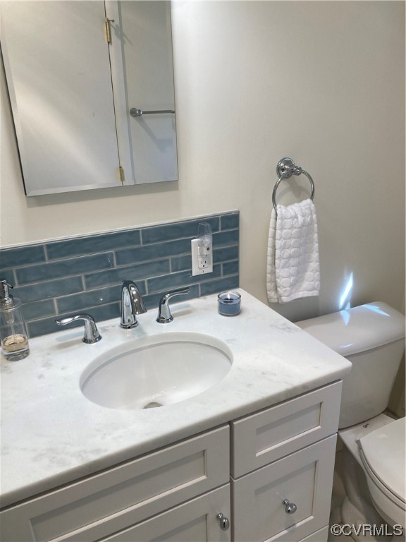 3401 Ellsworth Road Richmond, VA 23235 - Photo 15 of 39 a bathroom with a sink and a toilet