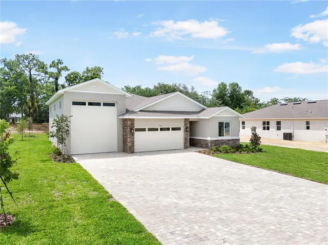 $464,999 | 9177 Players Drive, Weeki Wachee, FL 34613