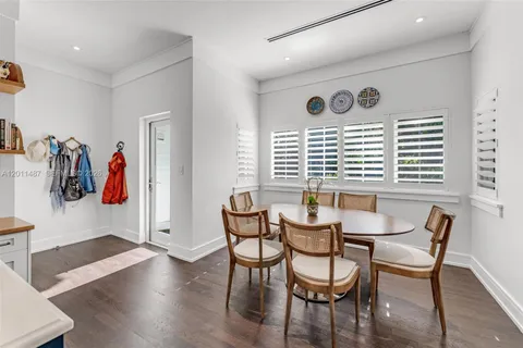$10,950,000 | 4901 Hammock Park Drive, Coral Gables, FL 33156