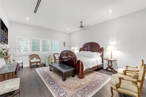 $10,950,000 | 4901 Hammock Park Drive, Coral Gables, FL 33156