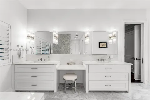$10,950,000 | 4901 Hammock Park Drive, Coral Gables, FL 33156