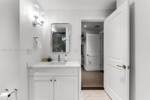$10,950,000 | 4901 Hammock Park Drive, Coral Gables, FL 33156
