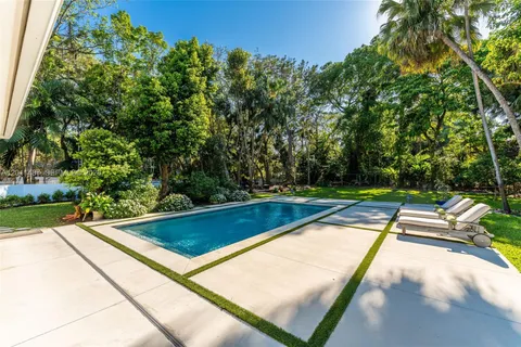 $10,950,000 | 4901 Hammock Park Drive, Coral Gables, FL 33156