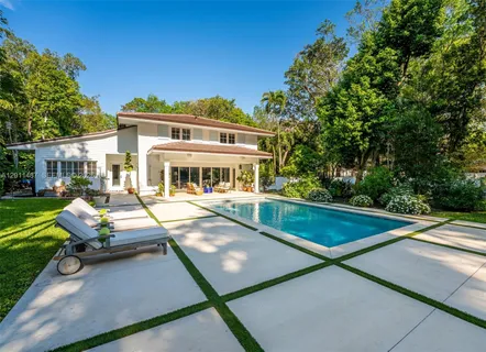 $10,950,000 | 4901 Hammock Park Drive, Coral Gables, FL 33156