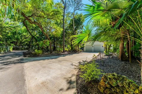 $10,950,000 | 4901 Hammock Park Drive, Coral Gables, FL 33156