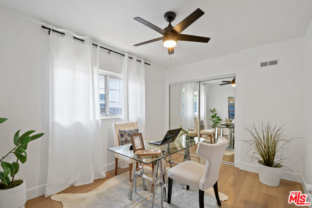5681 East Vernon Street Long Beach, CA 90815 - Photo 11 of 19 Gallery Image 11