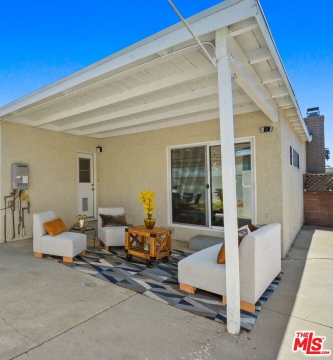 5681 East Vernon Street Long Beach, CA 90815 - Photo 16 of 19 Gallery Image 16