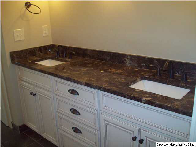 143 Highland Ridge Drive, Unit 31 Chelsea, AL 35043 - Photo 11 of 20