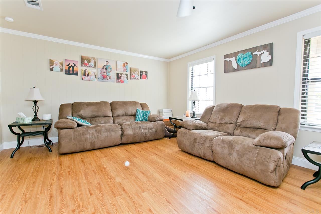 5370 Chestnut Road Molino, FL 32577 - Photo 9 of 41 Gallery Image 9