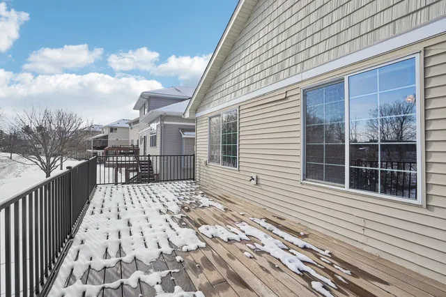 $410,000 | 21378 Hytrail Circle, Lakeville, MN 55044
