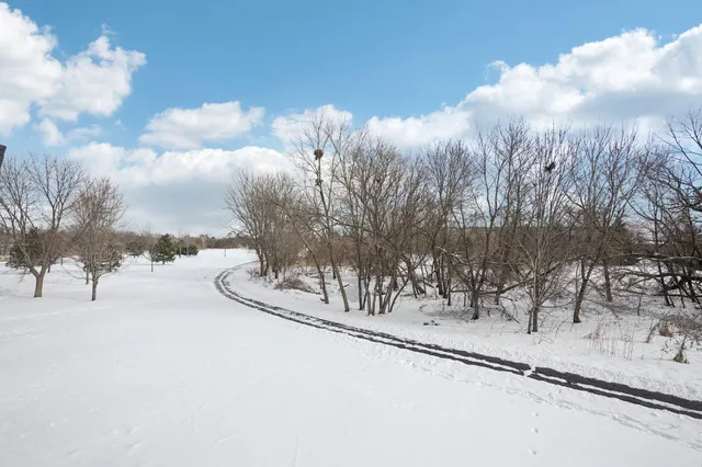 $410,000 | 21378 Hytrail Circle, Lakeville, MN 55044